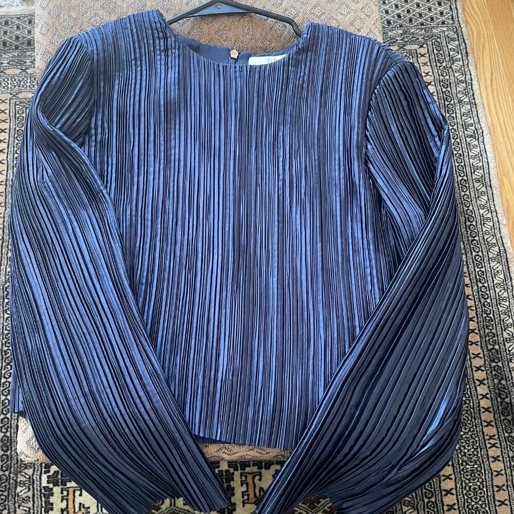 Tibi Navy Pleated Plisse Crop Top, Medium
